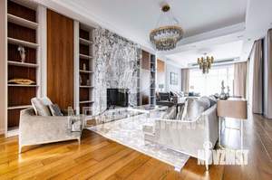 Коттедж 1015м&sup2;, 2-этажный, участок 20 сот.  