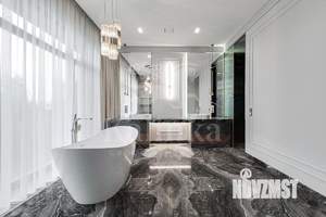 Дом 1234м², 2-этажный, участок 24 сот.  