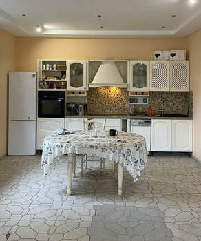 Дом 249м², 3-этажный, участок 6 сот.  