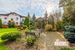 Дом 380м², 2-этажный, участок 12 сот.  