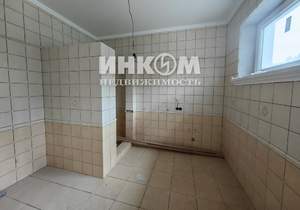 Дом 250м², 2-этажный, участок 6 сот.  