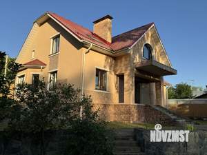 Дом 521м², 3-этажный, участок 12 сот.  