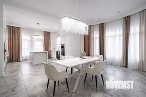 Коттедж 625м², 3-этажный, участок 8 сот.  