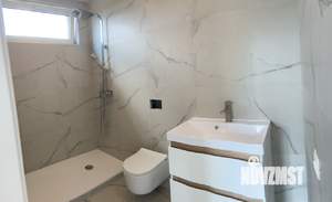 Дом 241м², 2-этажный, участок 10 сот.  
