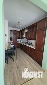 Дом 184м², 2-этажный, участок 4 сот.  