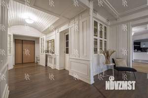 Дача 700м², 3-этажный, участок 17 сот.  