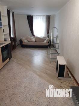 Дом 150м&sup2;, 3-этажный, участок 4 сот.  