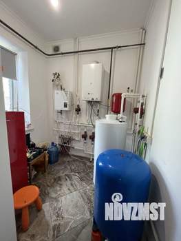 Коттедж 250м², 3-этажный, участок 5 сот.  
