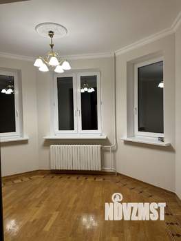 Дом 250м², 3-этажный, участок 6 сот.  