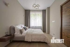Дом 250м², 2-этажный, участок 10 сот.  