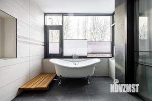 Коттедж 800м², 2-этажный, участок 15 сот.  