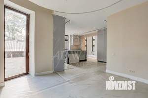 Дом 1550м², 4-этажный, участок 16 сот.  