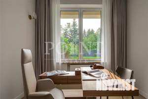 Коттедж 250м², 2-этажный, участок 10 сот.  