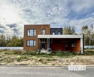 Дом 298м², 2-этажный, участок 10 сот.  