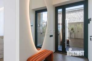 Коттедж 250м², 2-этажный, участок 6 сот.  