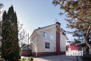 Коттедж 450м², 3-этажный, участок 17 сот.  