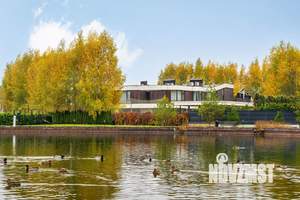 Дом 1711м², 2-этажный, участок 41 сот.  