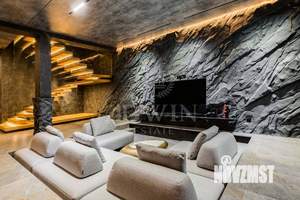 Таунхаус 289м², 3-этажный, участок 4 сот.  