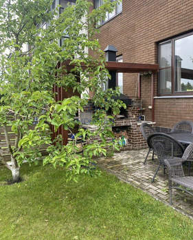 Дом 225м², 2-этажный, участок 2 сот.  