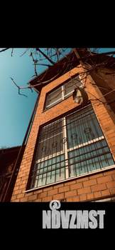 Дом 290м², 3-этажный, участок 6 сот.  