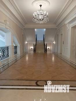 Дом 1670м², 4-этажный, участок 40 сот.  