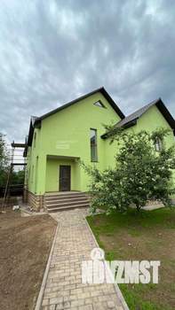 Дом 242м², 2-этажный, участок 20 сот.  