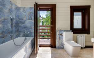 Дом 228м², 2-этажный, участок 6 сот.  