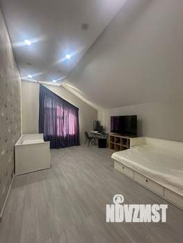 Дом 400м², 2-этажный, участок 15 сот.  