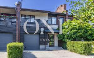 Дом 199м², 2-этажный, участок 2 сот.  