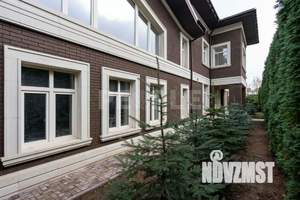 Дом 750м², 3-этажный, участок 40 сот.  