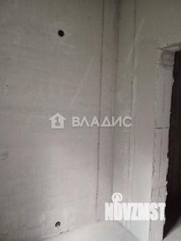 Таунхаус 214м², 3-этажный, участок 5 сот.  