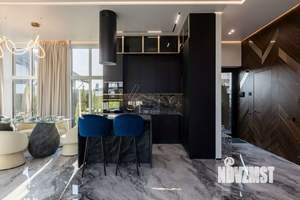 Коттедж 250м², 2-этажный, участок 13 сот.  