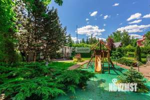 Дом 633м², 4-этажный, участок 15 сот.  