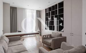 Дом 900м², 4-этажный, участок 3 сот.  