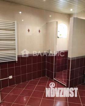 Дом 250м², 2-этажный, участок 6 сот.  