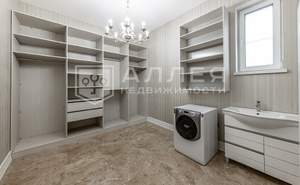 Дом 320м², 1-этажный, участок 16 сот.  