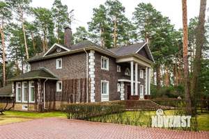 Дом 750м², 2-этажный, участок 50 сот.  