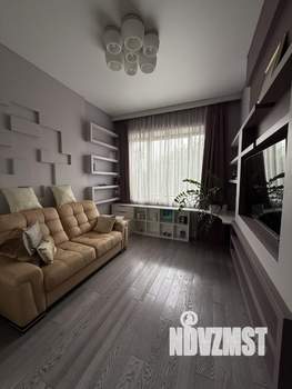 Таунхаус 200м², 2-этажный, участок 2 сот.  