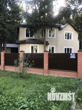 Дом 303м², 2-этажный, участок 16 сот.  