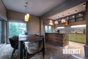 Дом 428м², 2-этажный, участок 32 сот.  