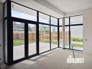 Дом 340м², 2-этажный, участок 8 сот.  