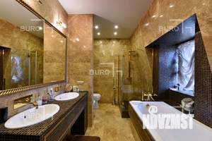 Таунхаус 360м², 3-этажный, участок 3 сот.  