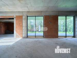 Дом 393м², 2-этажный, участок 7 сот.  