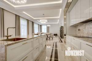 Дом 440м², 2-этажный, участок 13 сот.  