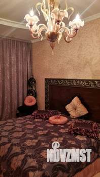 Коттедж 325м², 3-этажный, участок 11 сот.  
