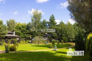 Дом 1000м², 3-этажный, участок 19 сот.  