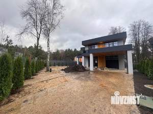 Дом 450м², 2-этажный, участок 11 сот.  