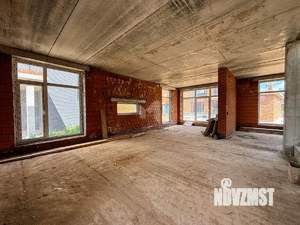 Коттедж 300м², 3-этажный, участок 6 сот.  