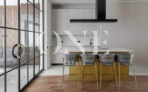 Дом 900м², 4-этажный, участок 3 сот.  