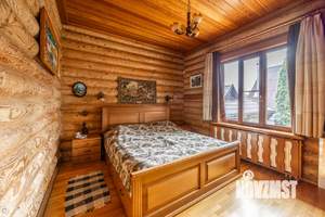 Коттедж 285м², 4-этажный, участок 6 сот.  